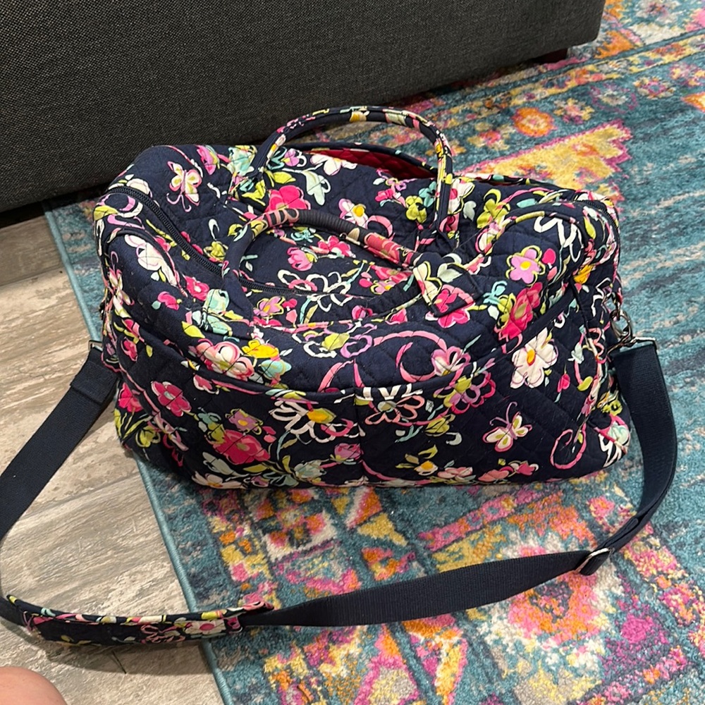 Super cute great shape Vera Bradley